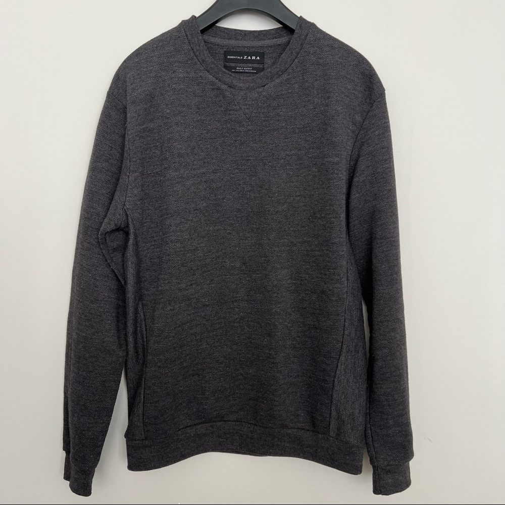 ZARA Essentials Daily Outfit Gray Crewneck Sweater Size Large - Picture 2 of 4